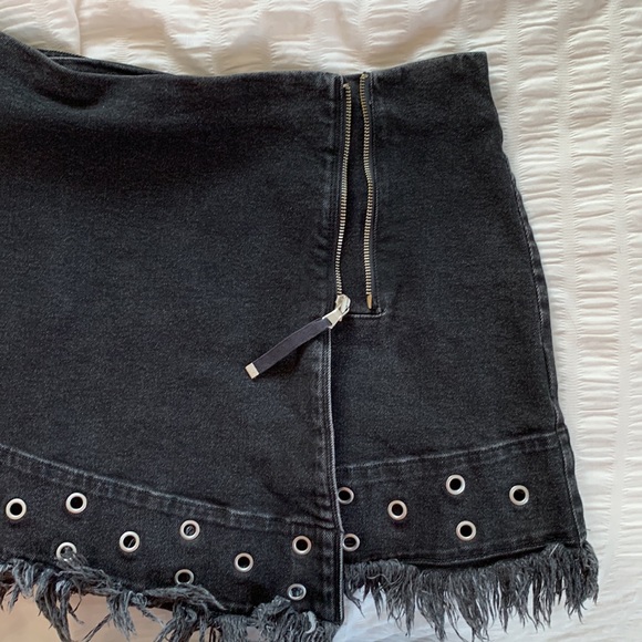 Calvin Klein Jean skirt M - Picture 5 of 6